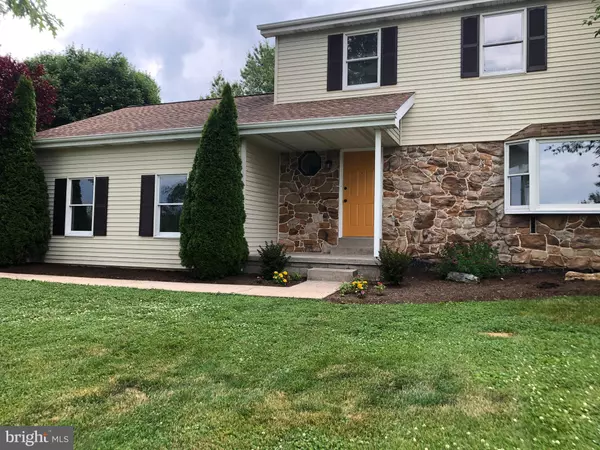 162 NORWAY LN, Lebanon, PA 17042