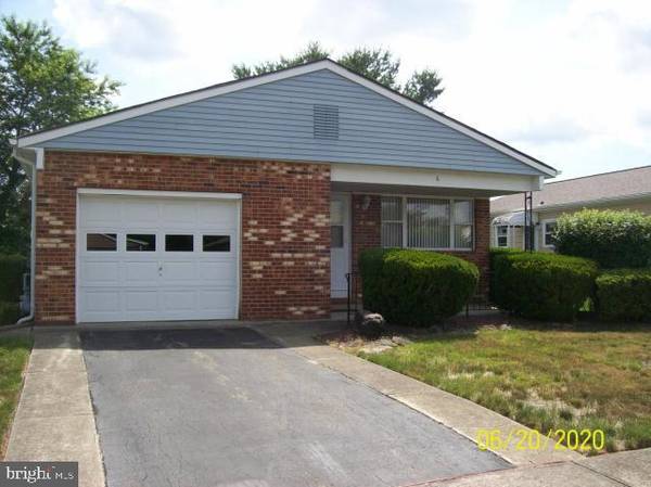 6 LYFORD CT, Toms River, NJ 08757