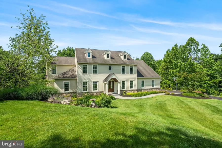 3690 LEXINGTON DR, Doylestown, PA 18902