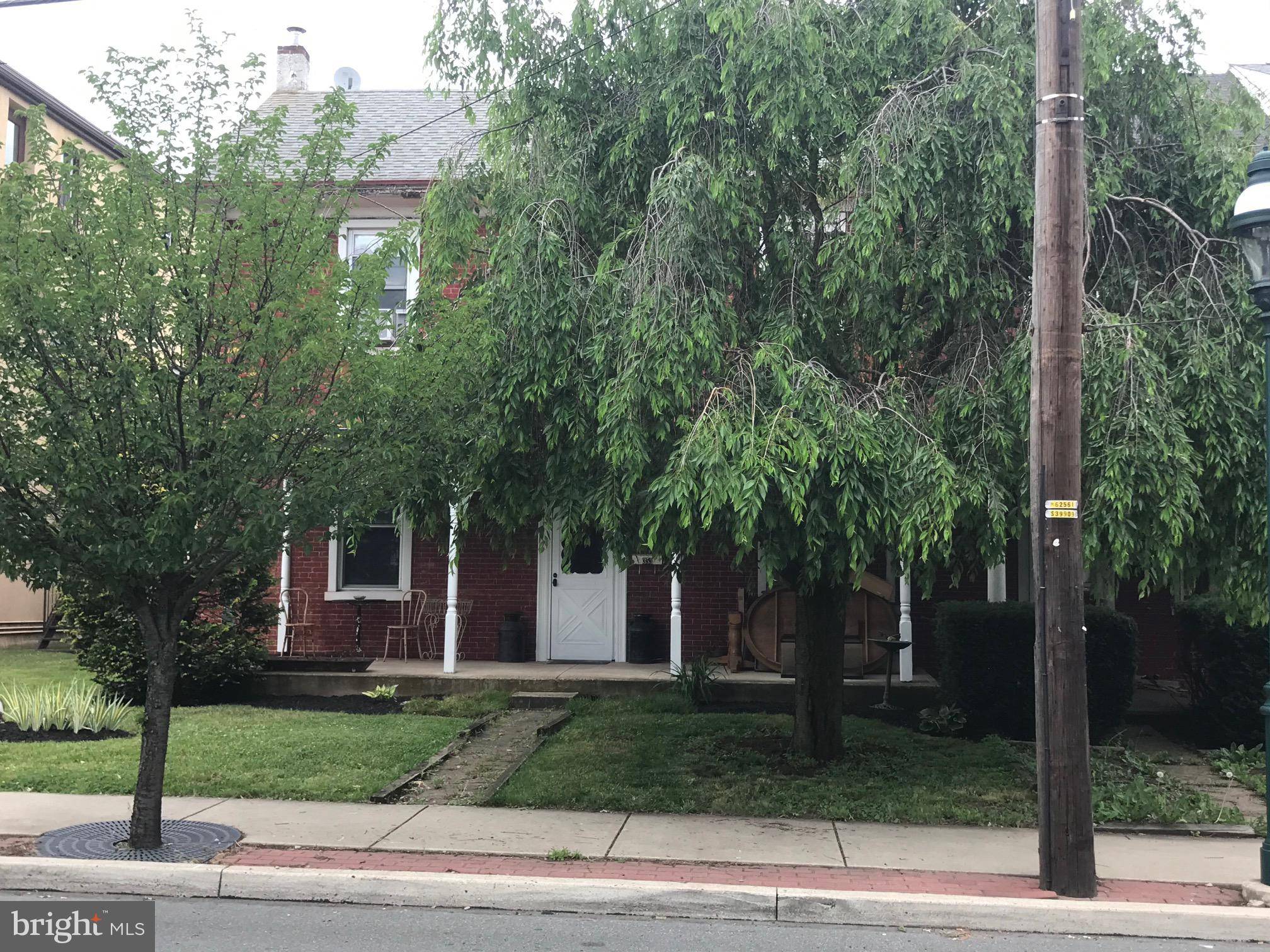 353 MAIN ST, East Greenville, PA 18041