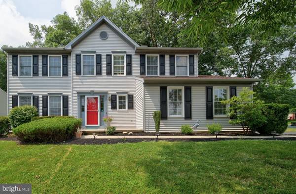 2974 TIFFANY DR, Lititz, PA 17543