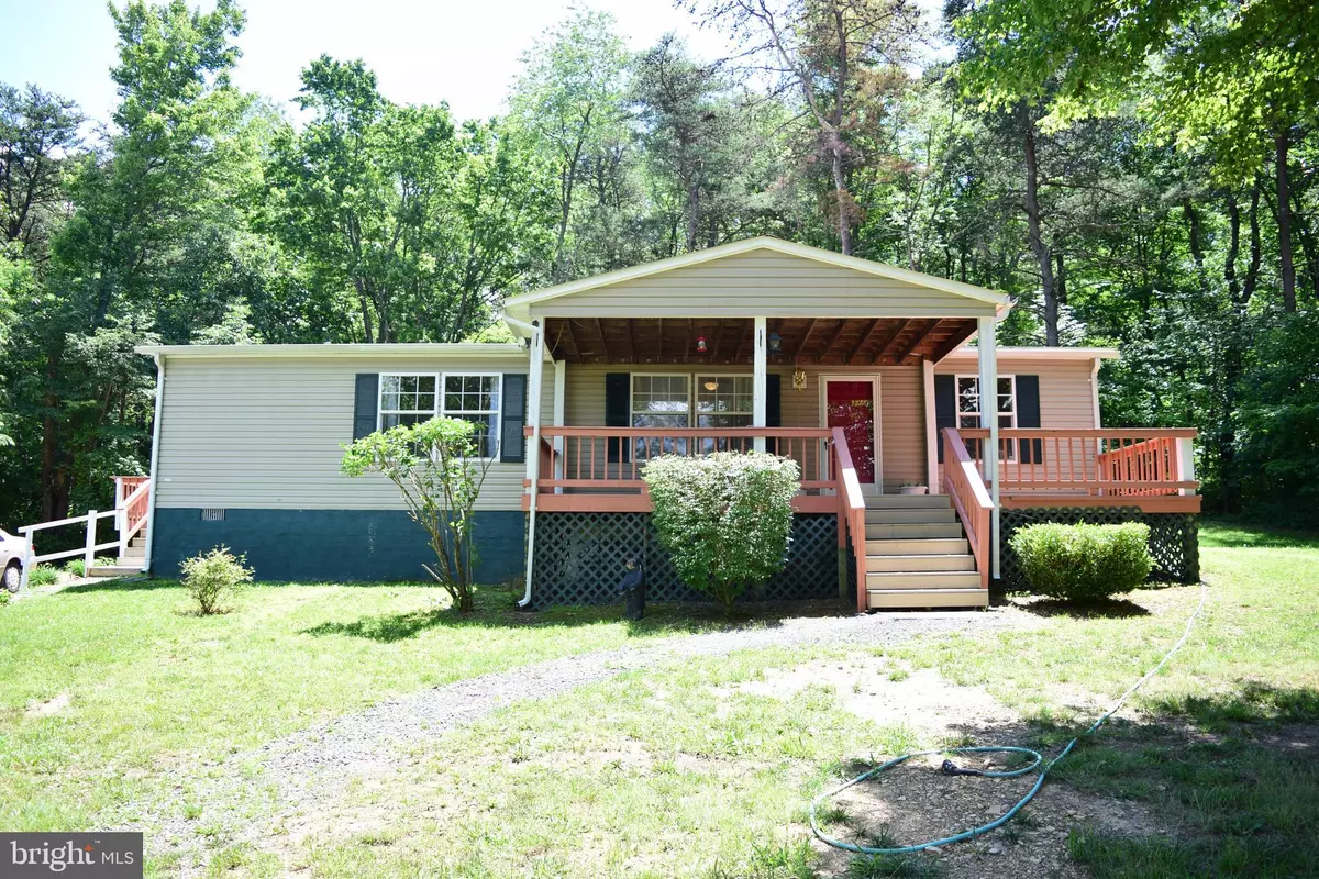 Berkeley Springs, WV 25411,14471 WINCHESTER GRADE RD