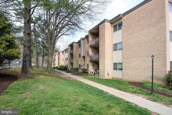 5115 CROSSFIELD CT #7, Rockville, MD 20852