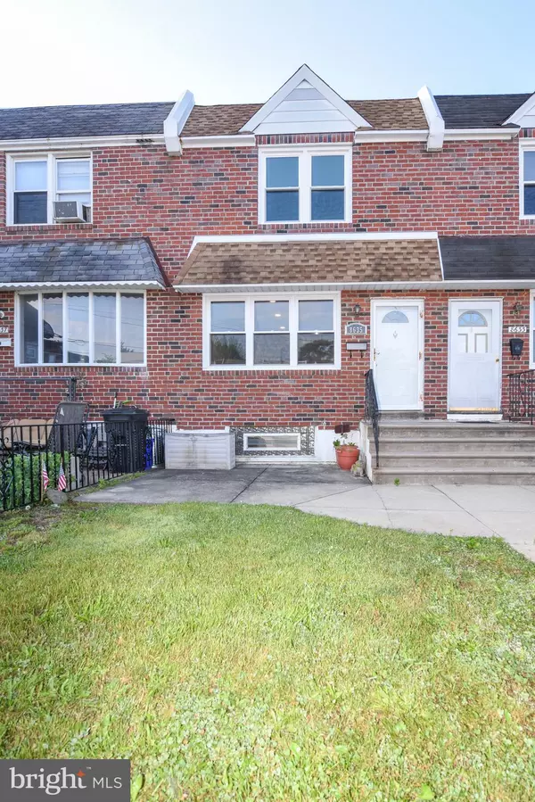 Philadelphia, PA 19136,8635 GLENLOCH ST