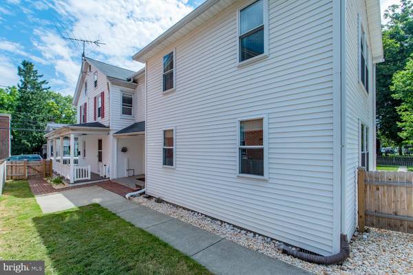 24 MILLER ST, Strasburg, PA 17579