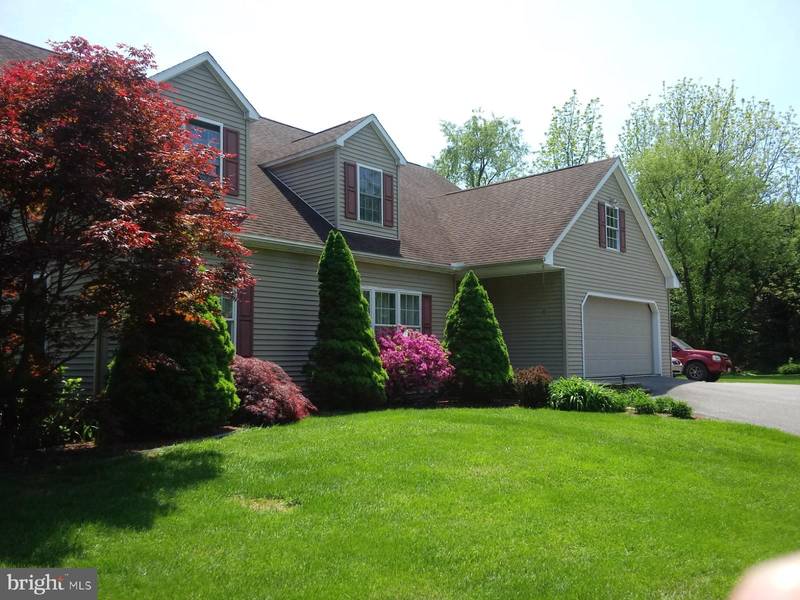 39 DILLER DR, Shippensburg, PA 17257