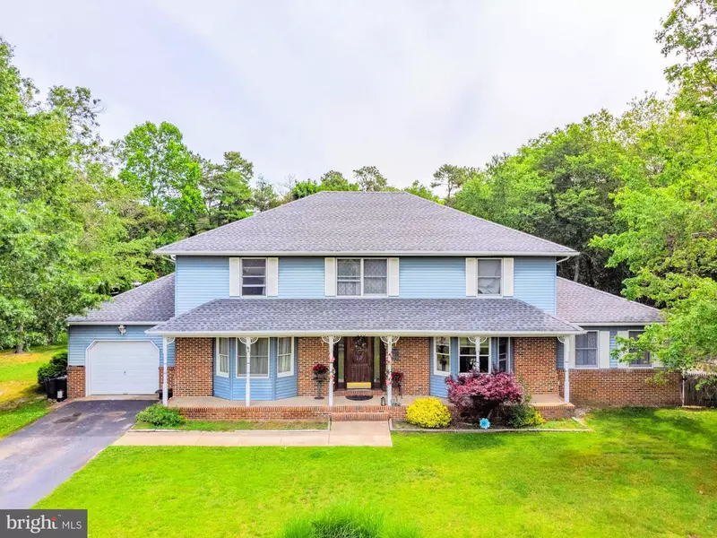 210 DONALD ST, Lanoka Harbor, NJ 08734