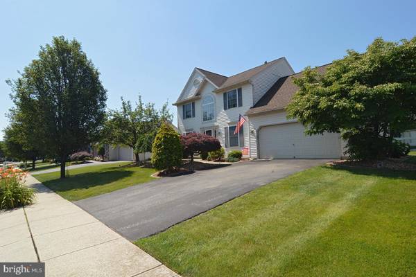 Sinking Spring, PA 19608,8 MELLOWBROOK DR