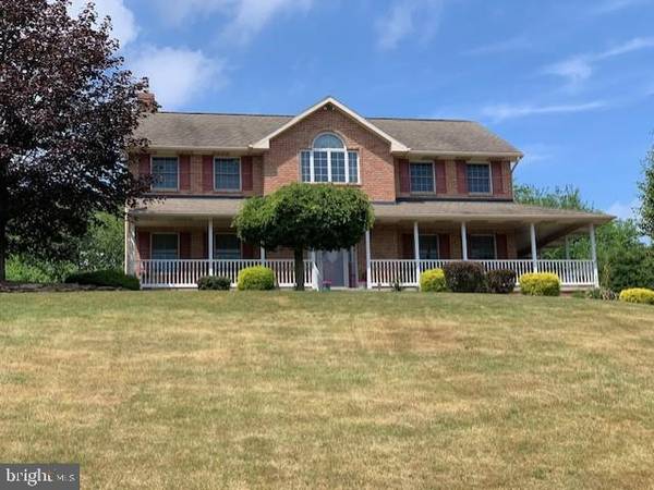 4950 ABBEY RD, Coplay, PA 18037