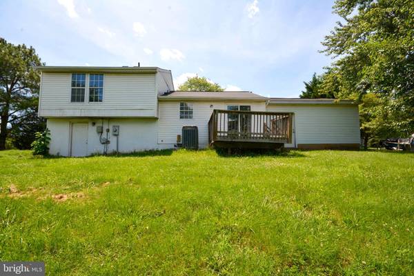 Fredericksburg, VA 22407,11933 LONG LEAF CT