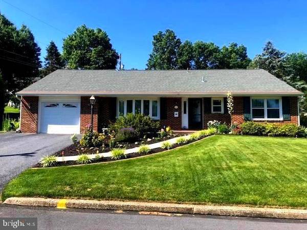 516 COLONY RD, Camp Hill, PA 17011