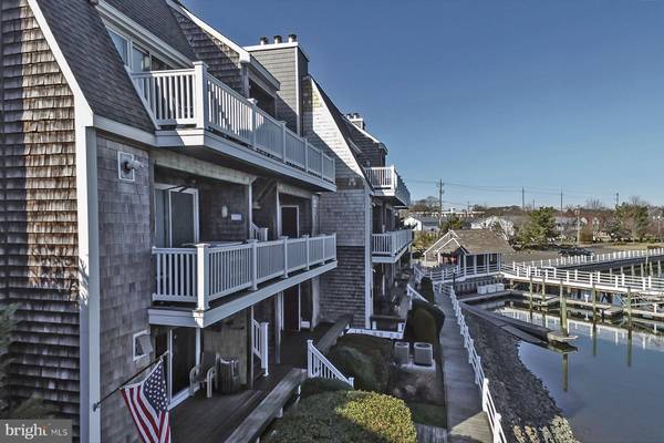 105 HARBOUR CV, Somers Point, NJ 08244