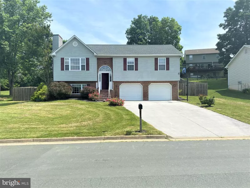 108 WALKER AVE, Front Royal, VA 22630