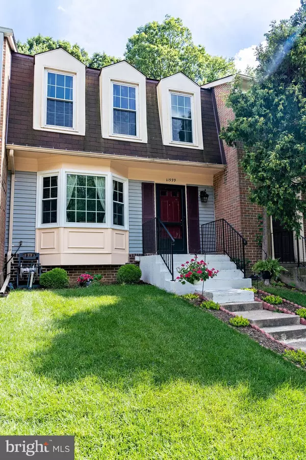 11599 OVERLEIGH DR, Woodbridge, VA 22192