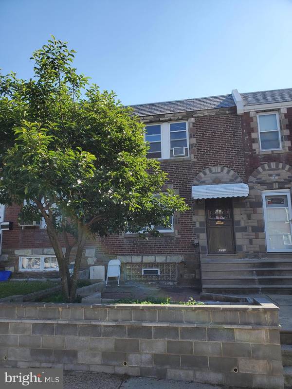 4233 OAKMONT ST, Philadelphia, PA 19136