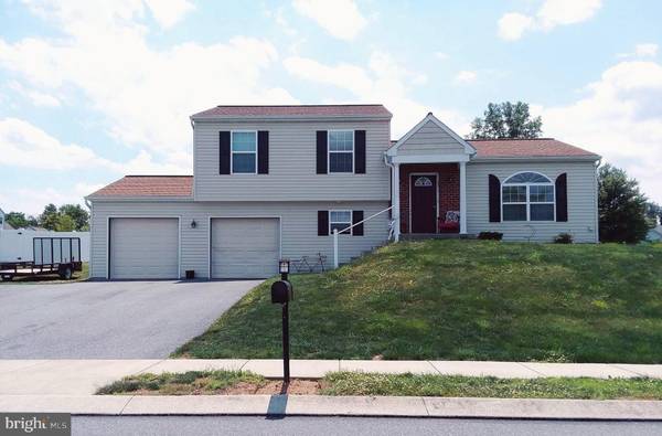 27 WATERFOWL WAY, Elizabethtown, PA 17022