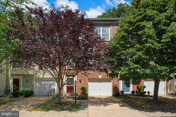 5451 SUMMER LEAF LN, Alexandria, VA 22312