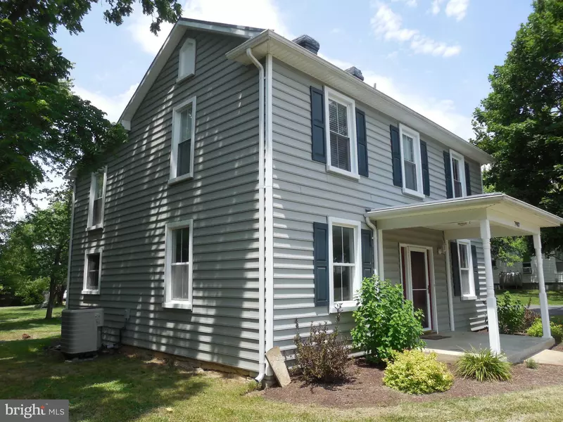 7907 MAIN ST, Middletown, VA 22645