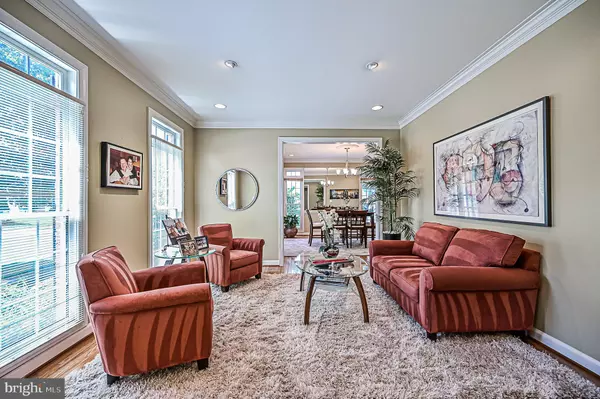 Chantilly, VA 20152,26124 TALAMORE DR