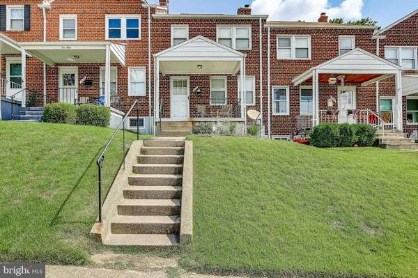 1052 DOWNTON RD, Baltimore, MD 21227