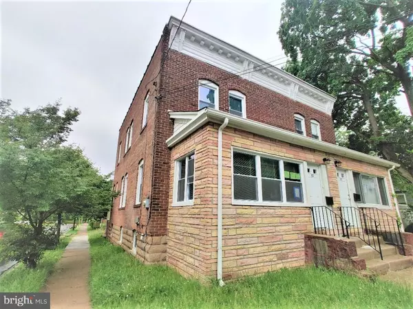 Montclair, NJ 07042,37-39 TICHENOR PL