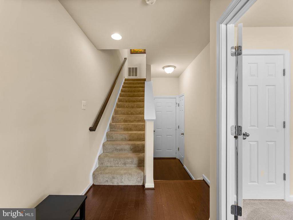 Beltsville, MD 20705,7324 CALICO ROCK LNDG RD