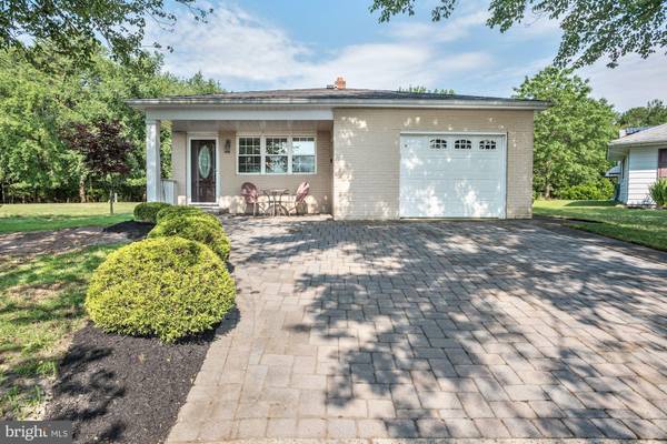 19 TIJUANA CT, Toms River, NJ 08757