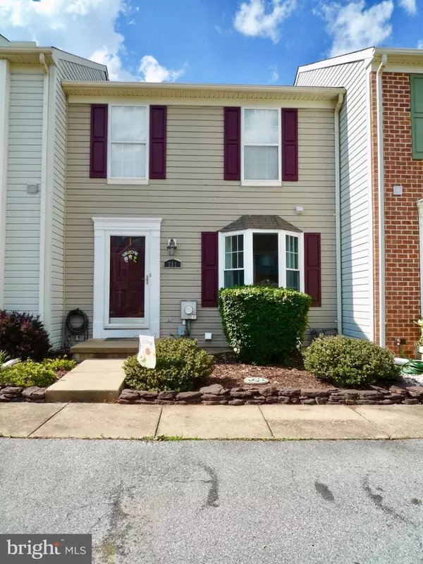 211 BARRETT RUN PL, Newark, DE 19702