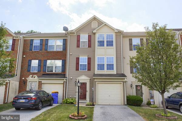 16 FOREST VIEW TER, Hanover, PA 17331