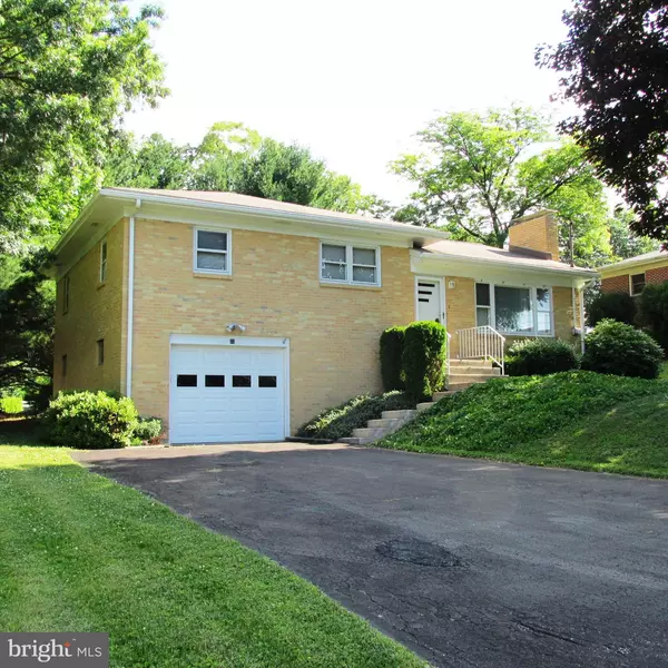 32 ARTHUR ST, Hummelstown, PA 17036