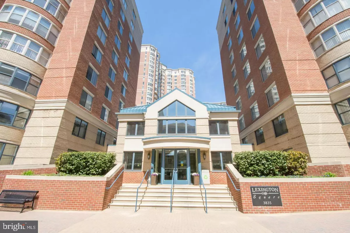 Arlington, VA 22203,3830 9TH ST N #203E