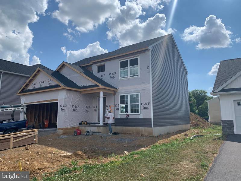 203 JARED WAY, New Holland, PA 17557