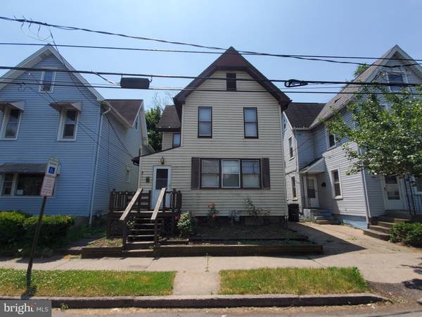 861 MEMORIAL AVE, Williamsport, PA 17701