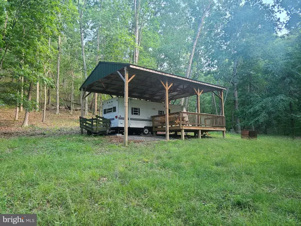 24-B CEDAR TREE LN, Moorefield, WV 26836