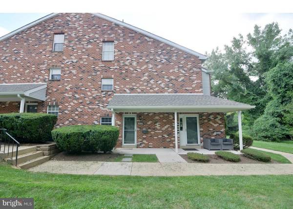 1809 VALLEY GLEN RD, Elkins Park, PA 19027