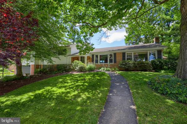 1950 HOLLYWOOD PKWY, York, PA 17403