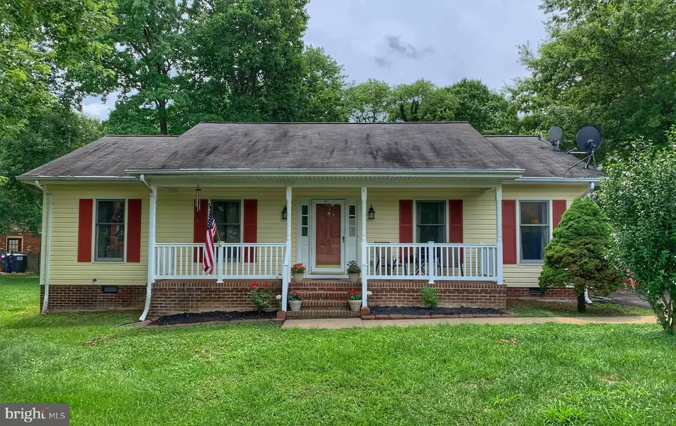 16 ENGLISH OAK CIR, Fredericksburg, VA 22408