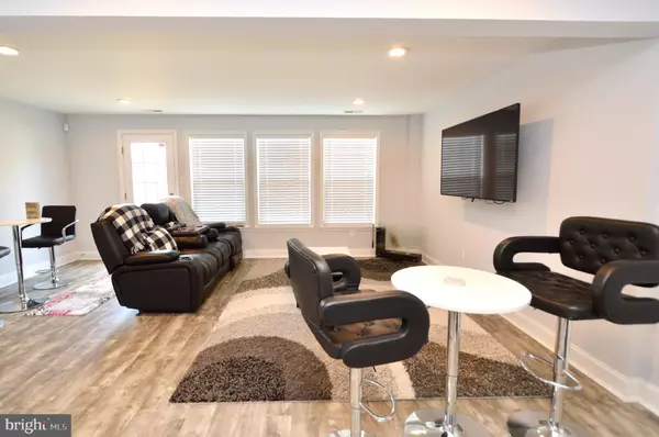 Swedesboro, NJ 08085,23 SHOEMAKER ST