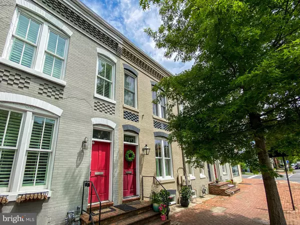 1107 DUKE ST, Alexandria, VA 22314