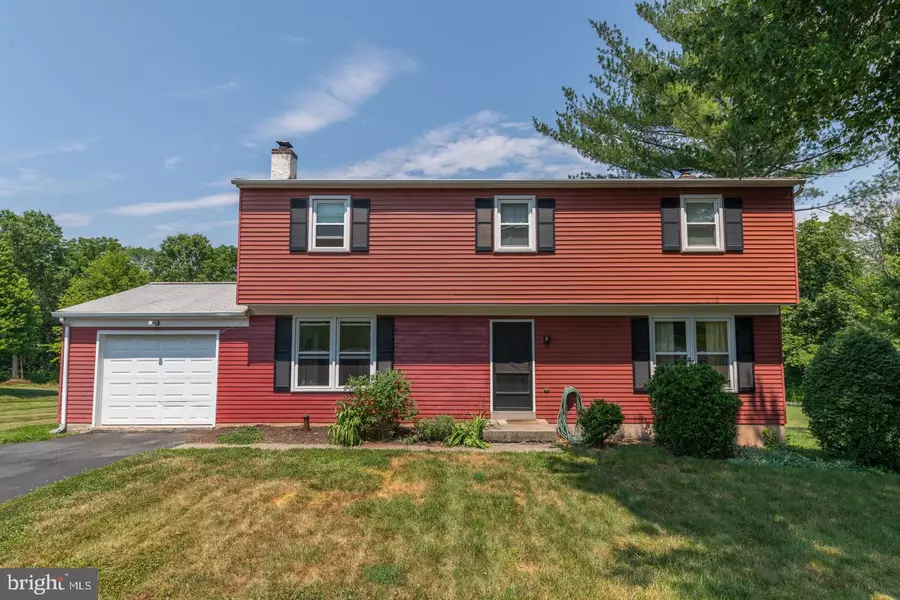 1851 RAMPART LN, Lansdale, PA 19446