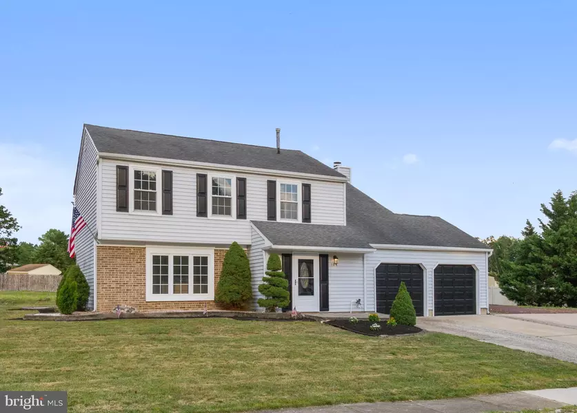 105 FRANKLIN DR, Mullica Hill, NJ 08062