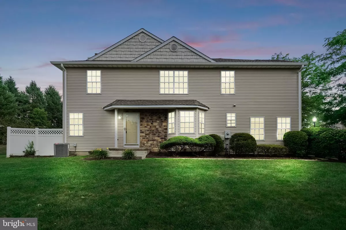 Monmouth Junction, NJ 08852,201 COBBLESTONE CT