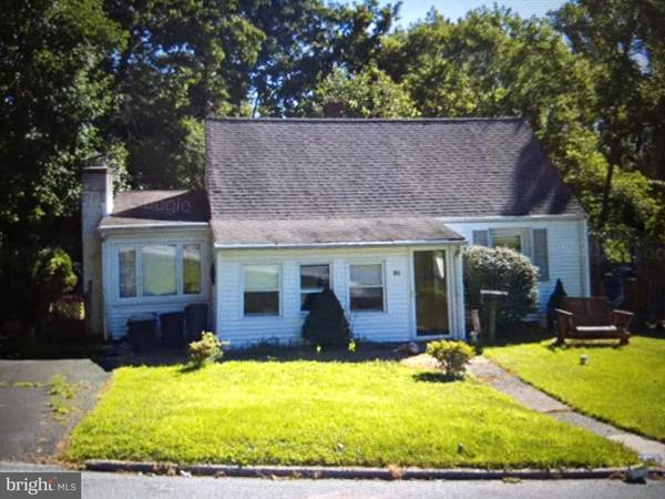 80 MILDRED LN, Aston, PA 19014