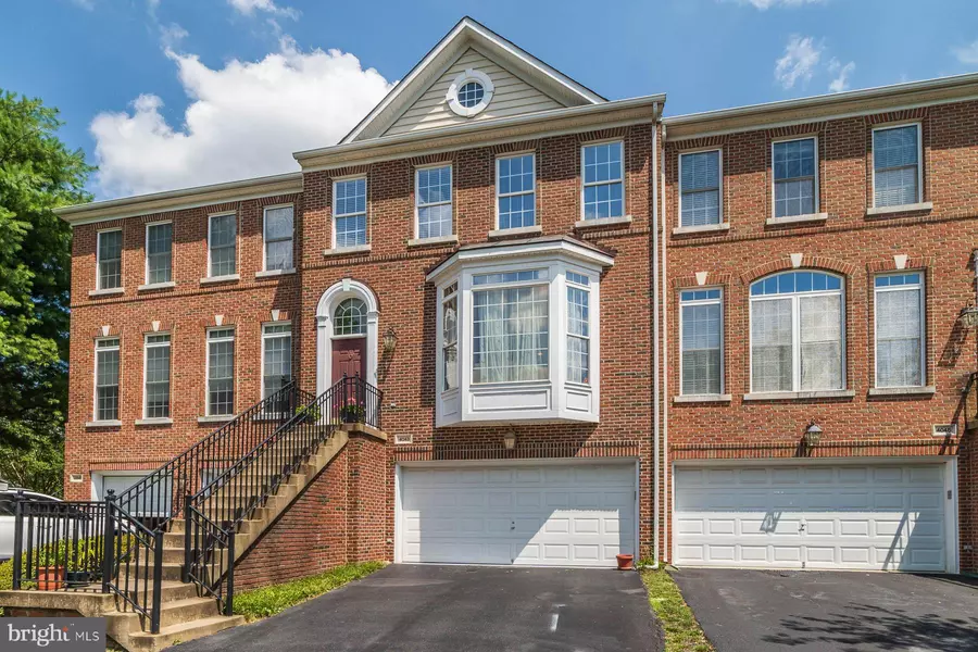 4043 STEWARTS BRIDGE CT, Fairfax, VA 22033