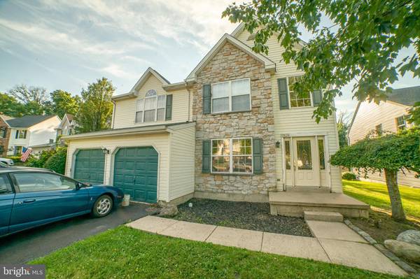 2829 LEE DR, Jamison, PA 18929