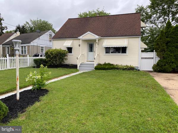 8 THORNTOWN LN, Bordentown, NJ 08505