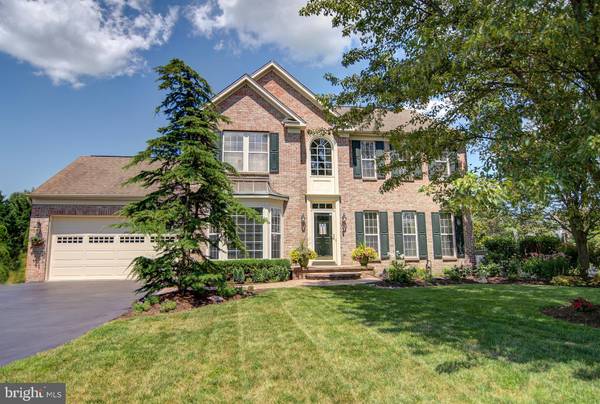 701 LARKSPUR LN, Warrington, PA 18976