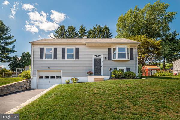 409 CHESTERFIELD DR, Downingtown, PA 19335