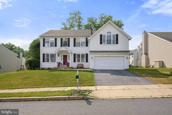 217 HIGHGROVE LN, Aston, PA 19014