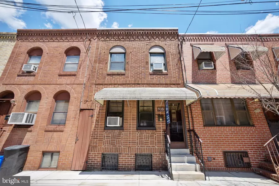 935 HOFFMAN ST, Philadelphia, PA 19148